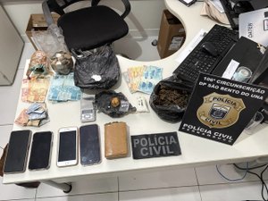 Após investigação em AL, operação prende dois e apreende drogas e armas em PE