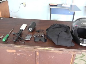 Após arrombar carros, irmãos são presos em Arapiraca 