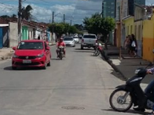 Duas mulheres são presas suspeitas de traficar drogas em Arapiraca
