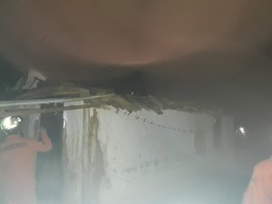 Curto-circuito causa incêndio no Sítio Gregório, em União dos Palmares