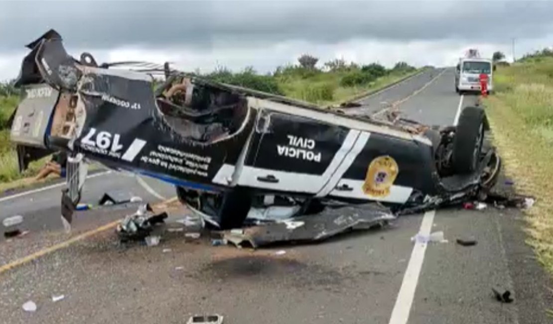 Alagoano é um dos policiais mortos em capotamento de viatura na Bahia