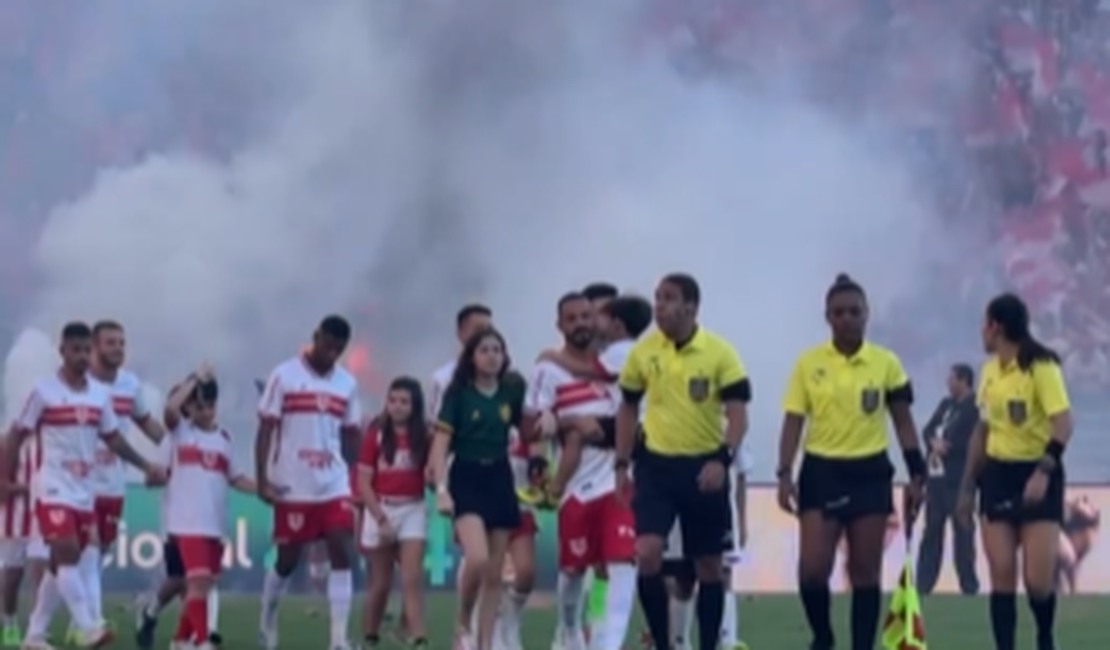 Torcida do Galo transforma Rei Pelé num caldeirão na final da Copa do NE