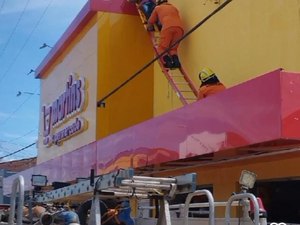 Homem recebe descarga elétrica enquanto trabalhava em loja de São Miguel dos Campos