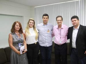 AMA e Sebrae discutem parcerias para fortalecer municípios