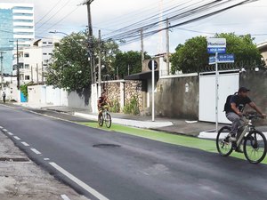 Gruta e Serraria ganham faixa compartilhada para ciclistas e cadeirantes