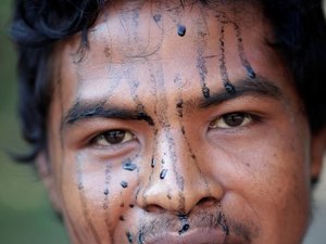 Após morte de líder, organização indígena afirma que ‘Bolsonaro tem sangue indígena em suas mãos’