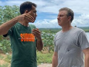 Huck leva ONG de Maceió para programa e recomenda visita ao Vergel do Lago