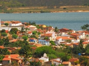 Educação de Belo Monte paga salários até o dia 31