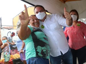 Luciano Barbosa perde secretaria de Educação; processo de expulsão do MDB foi iniciado