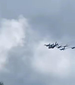 [Vídeo] Movimentação de aviões no céu de Maceió chama atenção e intriga moradores