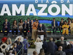 Lula assina decreto que amplia destinação de terras públicas ociosas