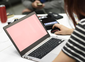 Pesquisa aponta que 60% das empresas não deram suporte ao trabalhador em home office