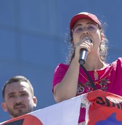 Teca Nelma sai em defesa do fim da escala 6x1; medida avança no Congresso Nacional