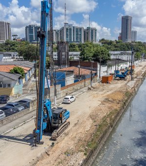 Prefeitura de Maceió avança com implantação de colunas DSM nas margens do Salgadinho