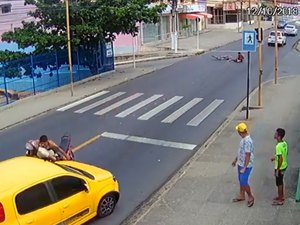 [Vídeo] Polícia procura ciclista envolvido em acidente no bairro do Feitosa