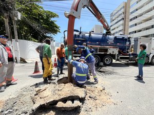 Prefeitura de Maceió retira mais de 300 toneladas de entulhos da rede de drenagem em novembro