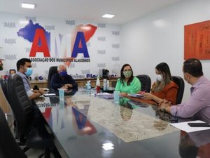 AMA e Cosems vão orientar municípios sobre a vacinação da Covid