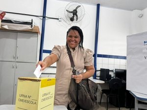 Comunidade escolar escolhe novos diretores e vice-diretores em Maceió