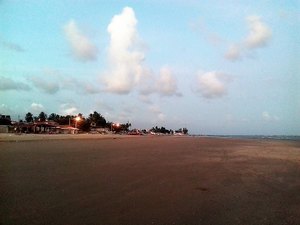 Motorista embriagado faz cavalo de pau na  praia do Peba porque brigou com a esposa