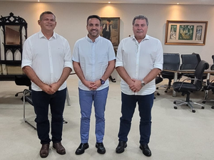 Paulo Dantas e Remi Calheiros reafirmam compromisso com Feira Grande em audiência com prefeito