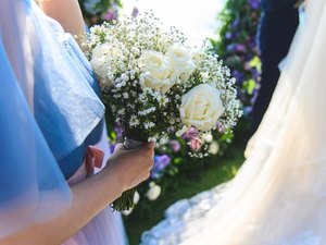 Homem é acusado de abusar de madrinha da noiva dois dias antes do casamento