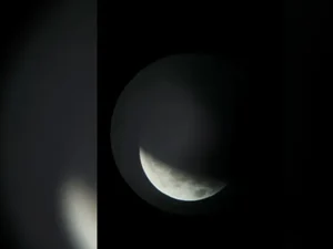 Eclipse lunar com Lua de Sangue é visto pelo Brasil