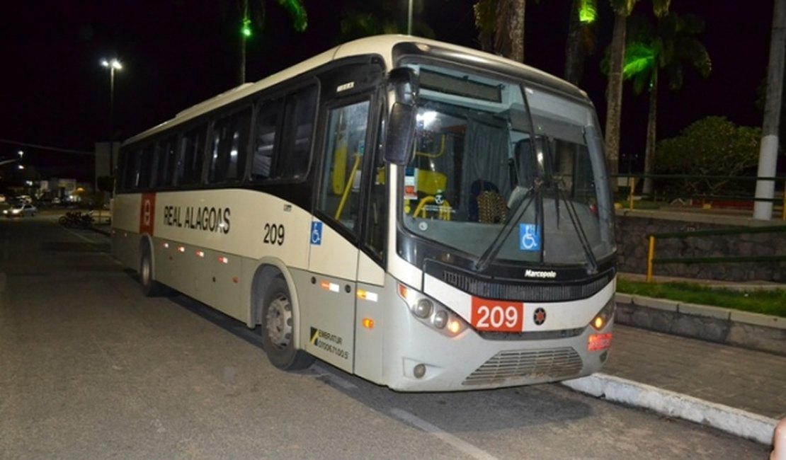 1ª Cia apreende menor após assalto a ônibus