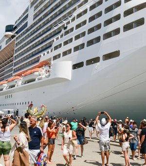 Sesau monta Posto de Atendimento para turistas no Porto de Maceió