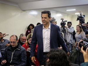 PT é o único grande partido a não assinar acordo contra fake news