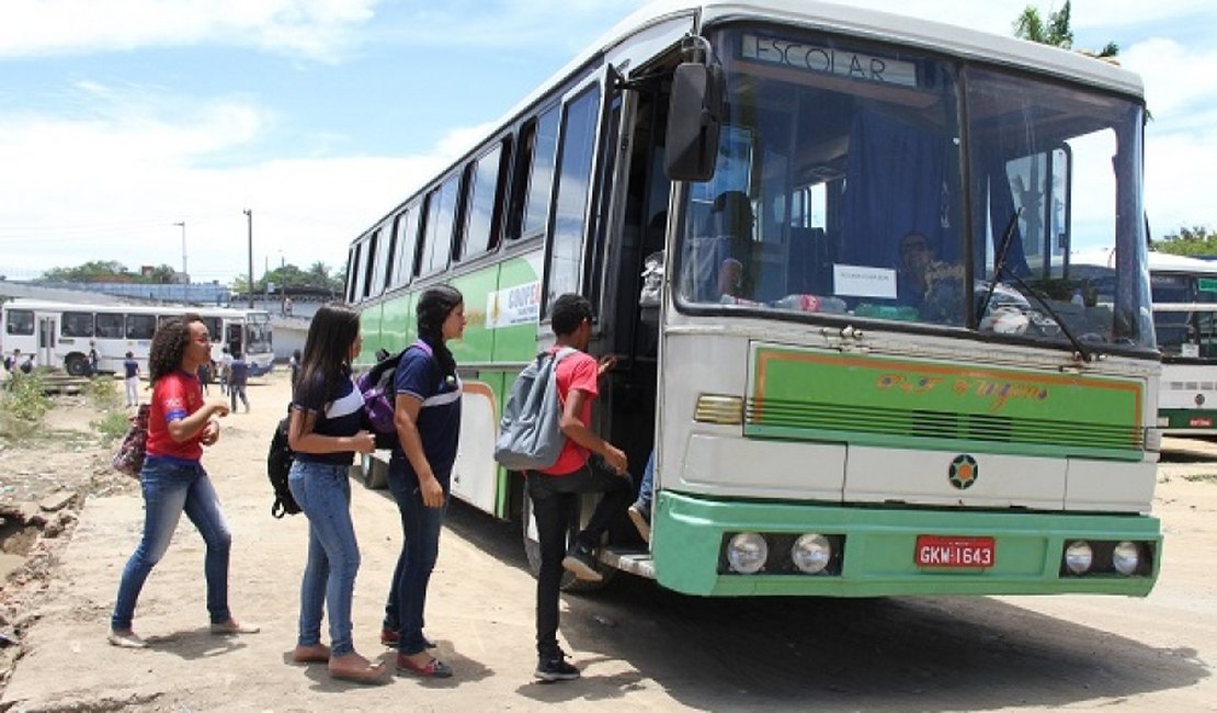 Transportadores escolares ameaçam paralisar atividades