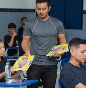 Escolas estaduais mobilizam estudantes para simulado do Enem