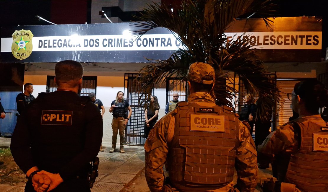 Operação cumpre mandados e prende acusados de violência sexual infantil em Maceió