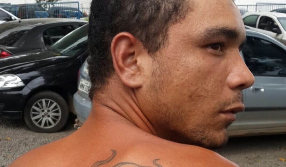 Homem é preso com arma de brinquedo após assaltar clínica no centro de Arapiraca