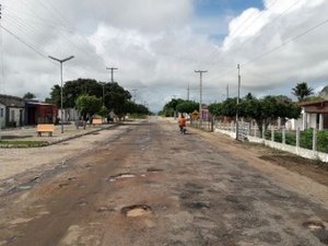 Governo inicia recuperação asfáltica da AL-125 em Olivença