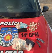 Jovem casal é preso acusado de tráfico de drogas no município de Jundiá