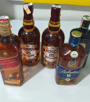 Homem é preso após furtar garrafas de whisky em supermercado de Arapiraca