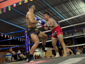 [Vídeo] Arapiraquense retorna da Tailândia com Cinturão de Campeão Mundial de Muay Thai