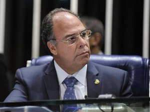 PF faz buscas no Congresso e mira líder do governo Bolsonaro no Senado