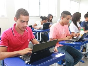 Anúncio das 13 novas escolas de tempo integral será no dia 31