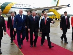 Planalto cancela compra de até R$ 1,7 milhão em comida para avião de Temer