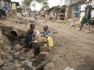 Fortuna dos bilionários acabaria com a fome no mundo, e ainda sobraria