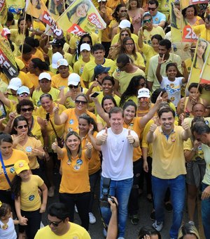 Na reta final da campanha, Marx Beltrão percorre municípios do interior e recebe apoios