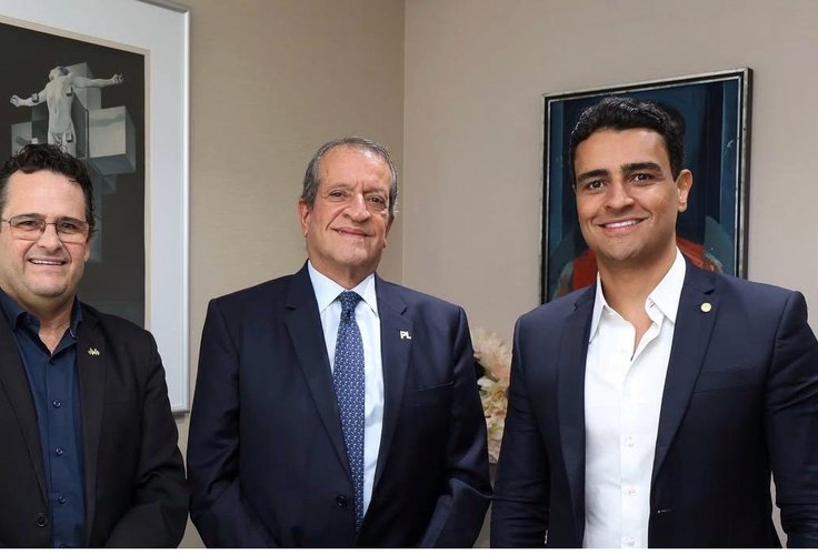 Em Brasília, Valdemar reafirma JHC como peça-chave do PL nas eleições