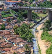 [Vídeo] Moradores registram tiroteio no Vale do Reginaldo, em Maceió