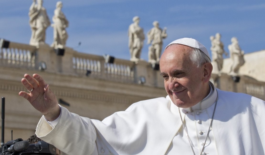Papa Francisco diz que separação da família às vezes é 'moralmente necessária'