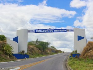 Prefeitura de Minador do Negrão gasta quase R$ 7 mil em restaurante de Marechal Deodoro