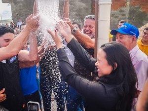 Arthur Lira amplia abastecimento e leva água a 160 mil no Sertão de Alagoas