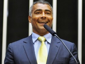 Romário quer prisão de Del Nero e sugere Leonardo para assumir a CBF