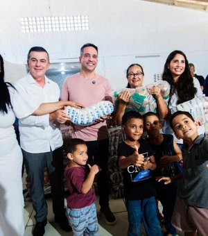 Programa social de Alagoas beneficia famílias com duas toneladas de alimentos