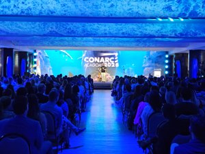 Último dia do Conarci 2025 tem palestra, poesia e homenagem a ex-presidente da Arpen Alagoas